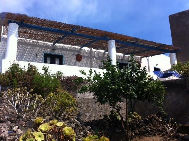 Casa Mare Blu Hotell Ginostra Eksteriør bilde