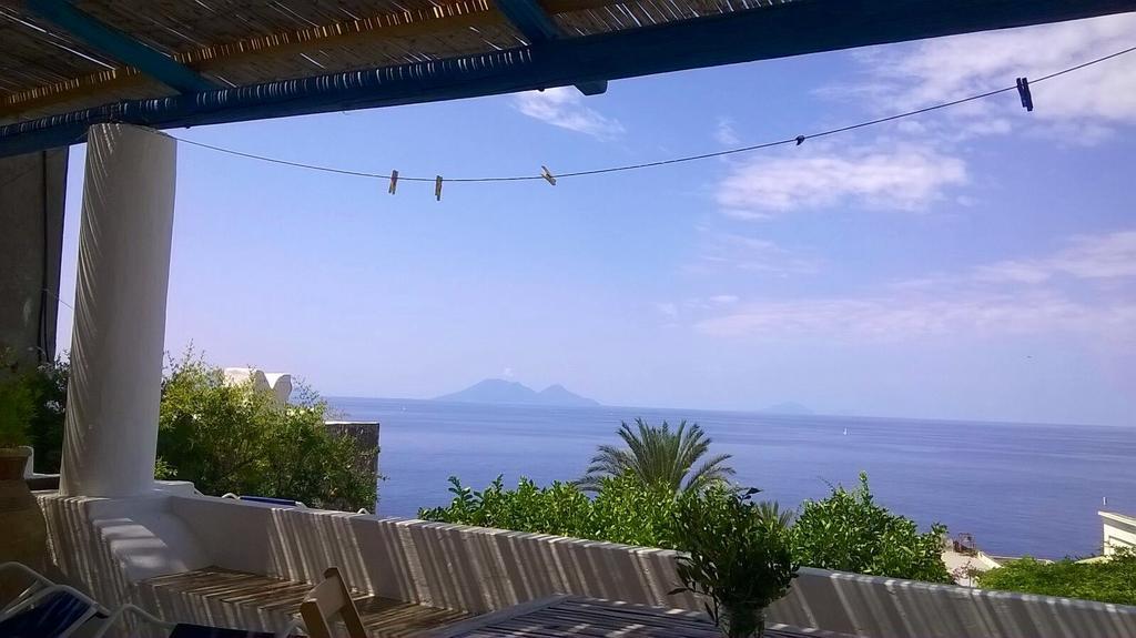 Casa Mare Blu Hotell Ginostra Eksteriør bilde