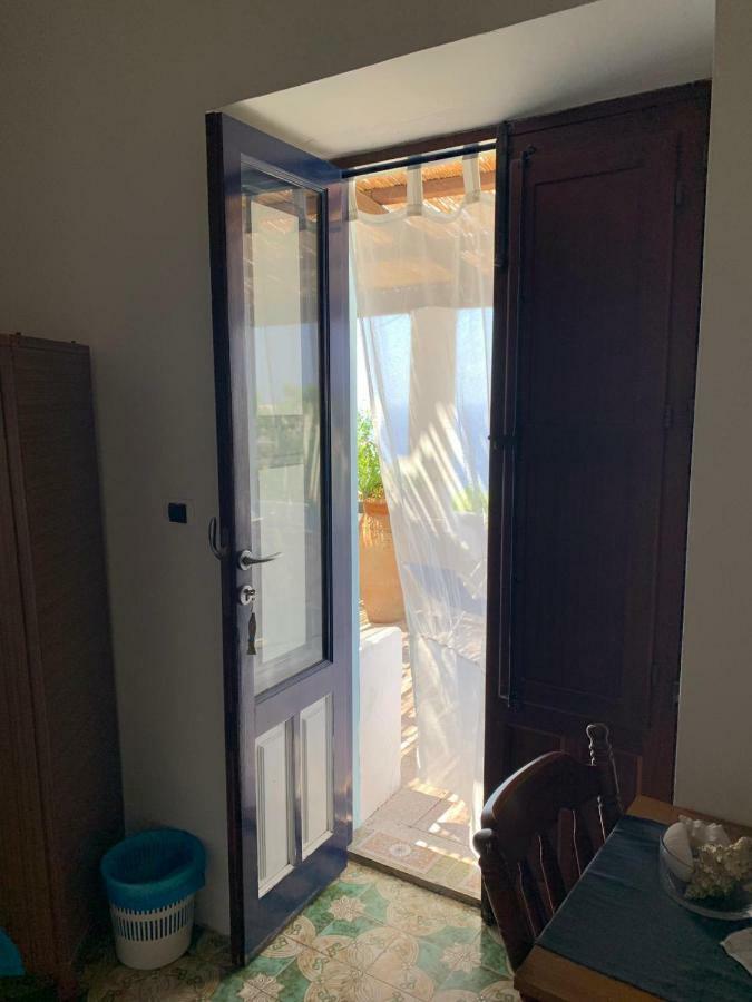 Casa Mare Blu Hotell Ginostra Eksteriør bilde