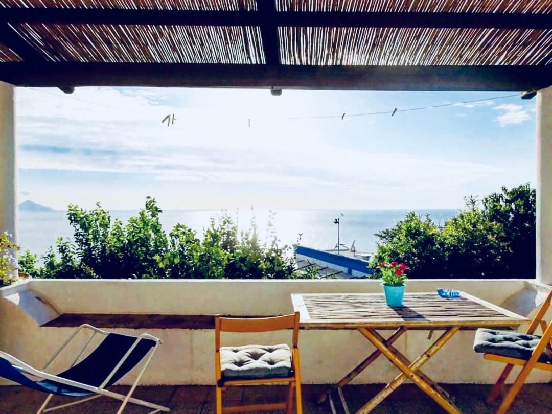Casa Mare Blu Hotell Ginostra Eksteriør bilde