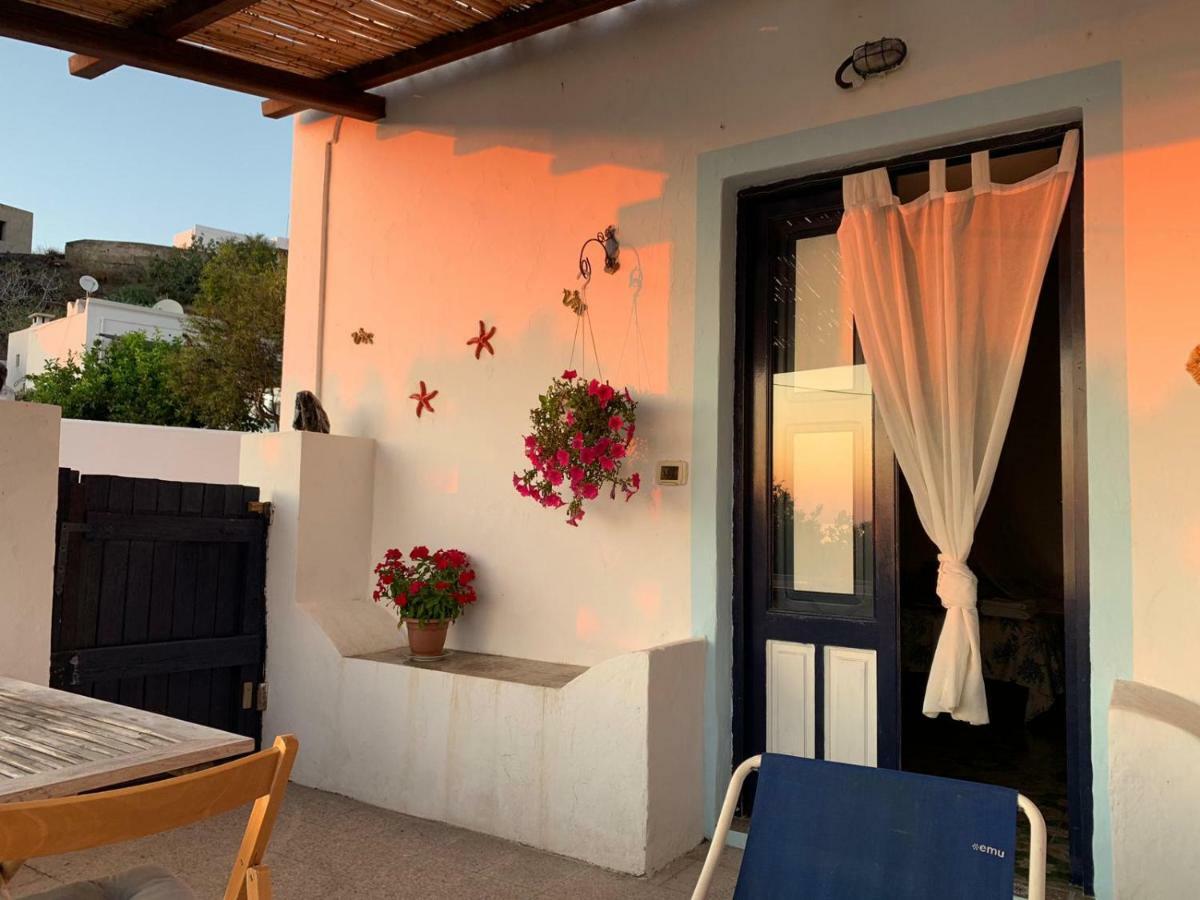 Casa Mare Blu Hotell Ginostra Eksteriør bilde